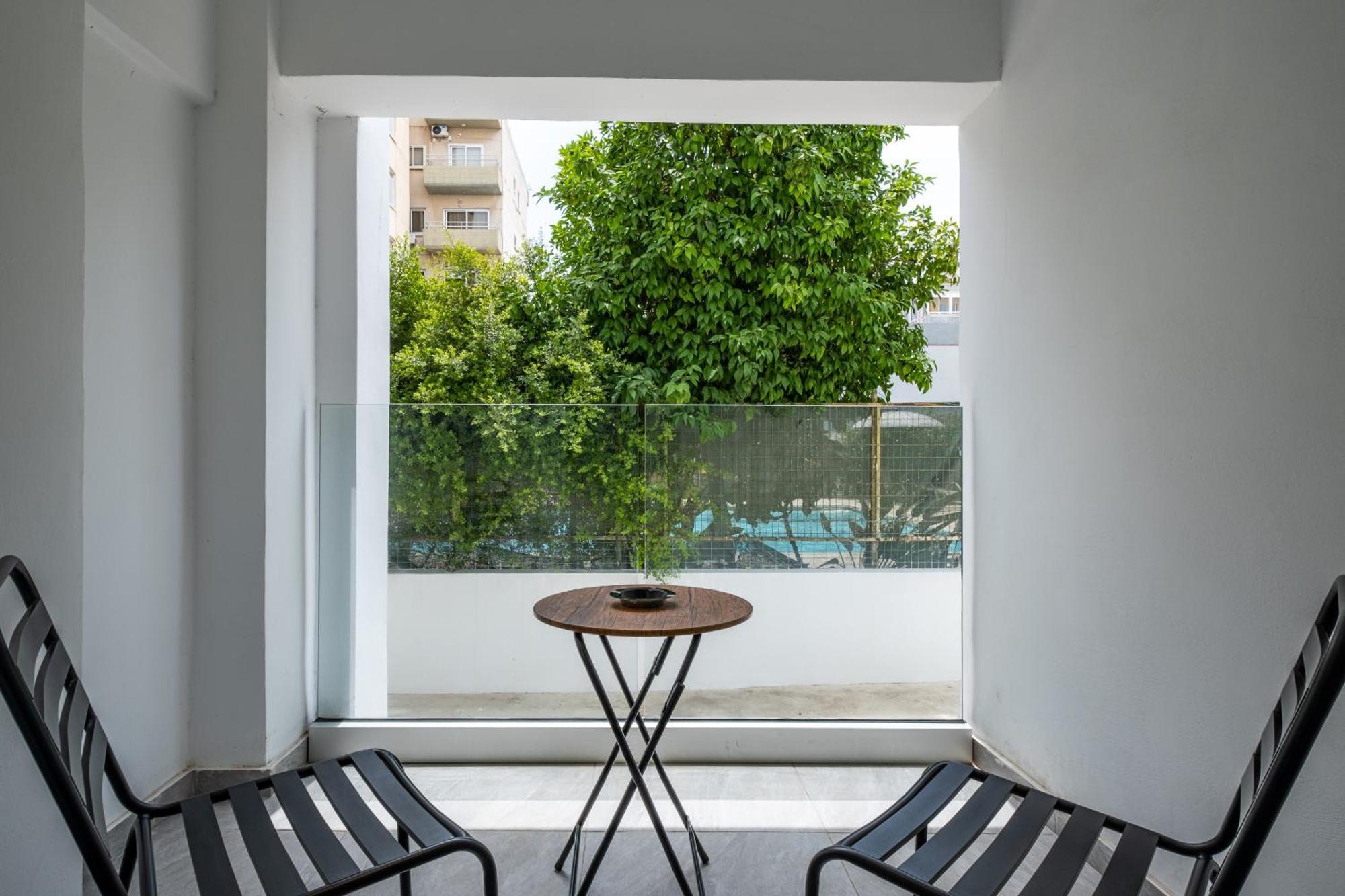 Georgiana Suites Larnaca Eksteriør billede