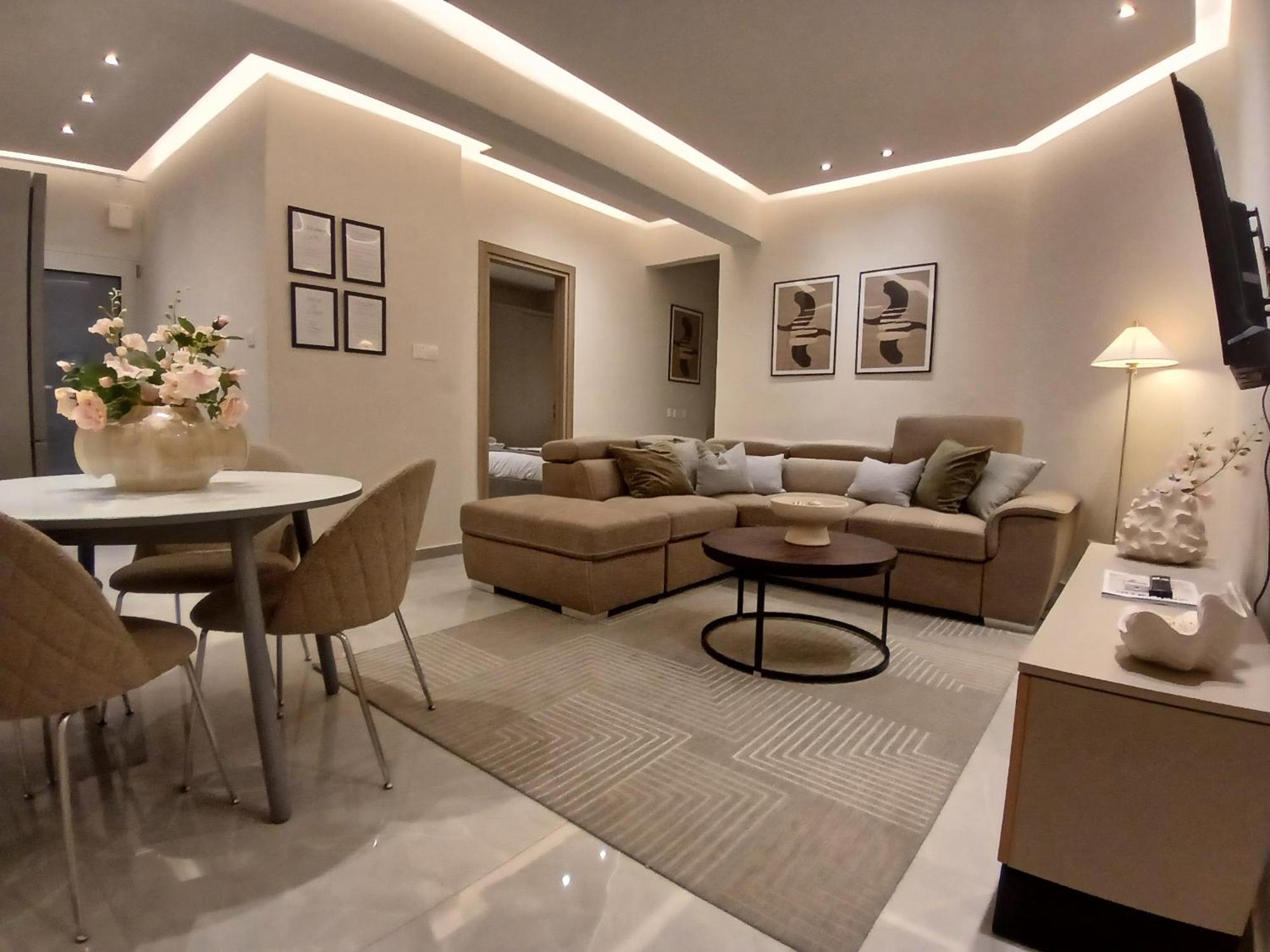 Georgiana Suites Larnaca Værelse billede