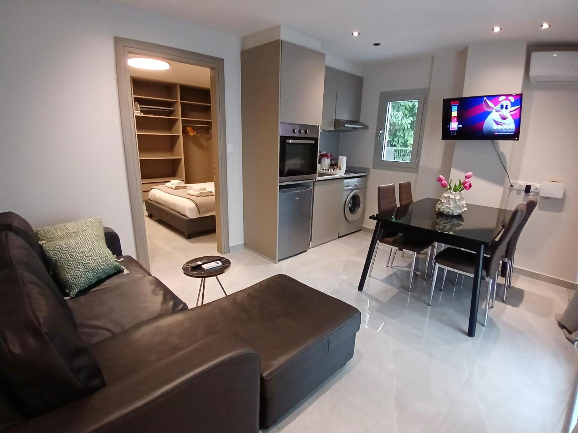 Georgiana Suites Larnaca Værelse billede